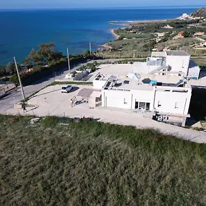 https://mari-luna.sicilyhotelsitaly.net